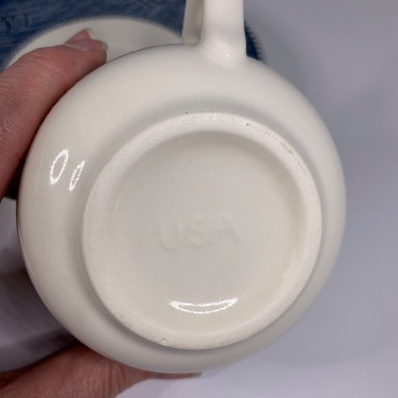 Currier and Ives Set of 4 Tea Cups and Saucers - Picture 7 of 7